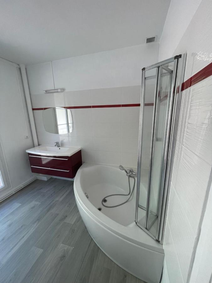 Vivez Au Coeur Historique - St Francois - Grand Appartement Confortable Гавр Экстерьер фото